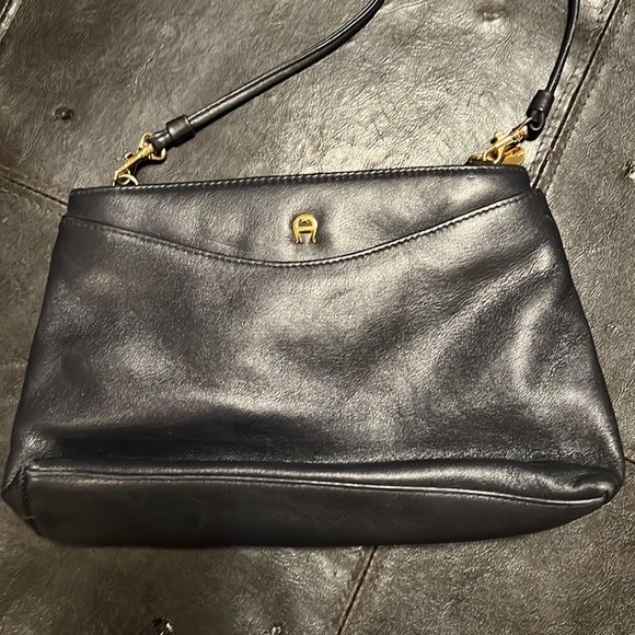 Etienne Aigner Handbags - Vintage Etienne Aigner black leather bag